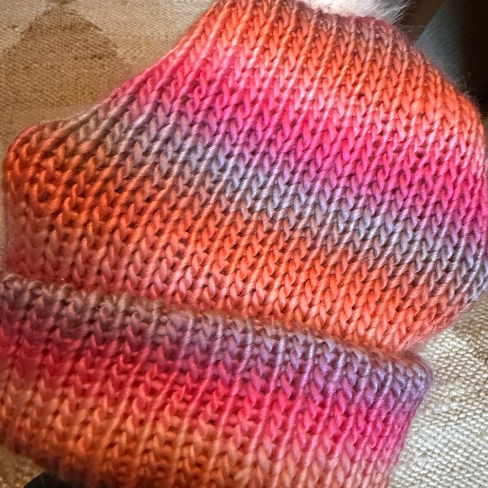 New knit pink striped foldover beanie hat - Picture 3 of 7